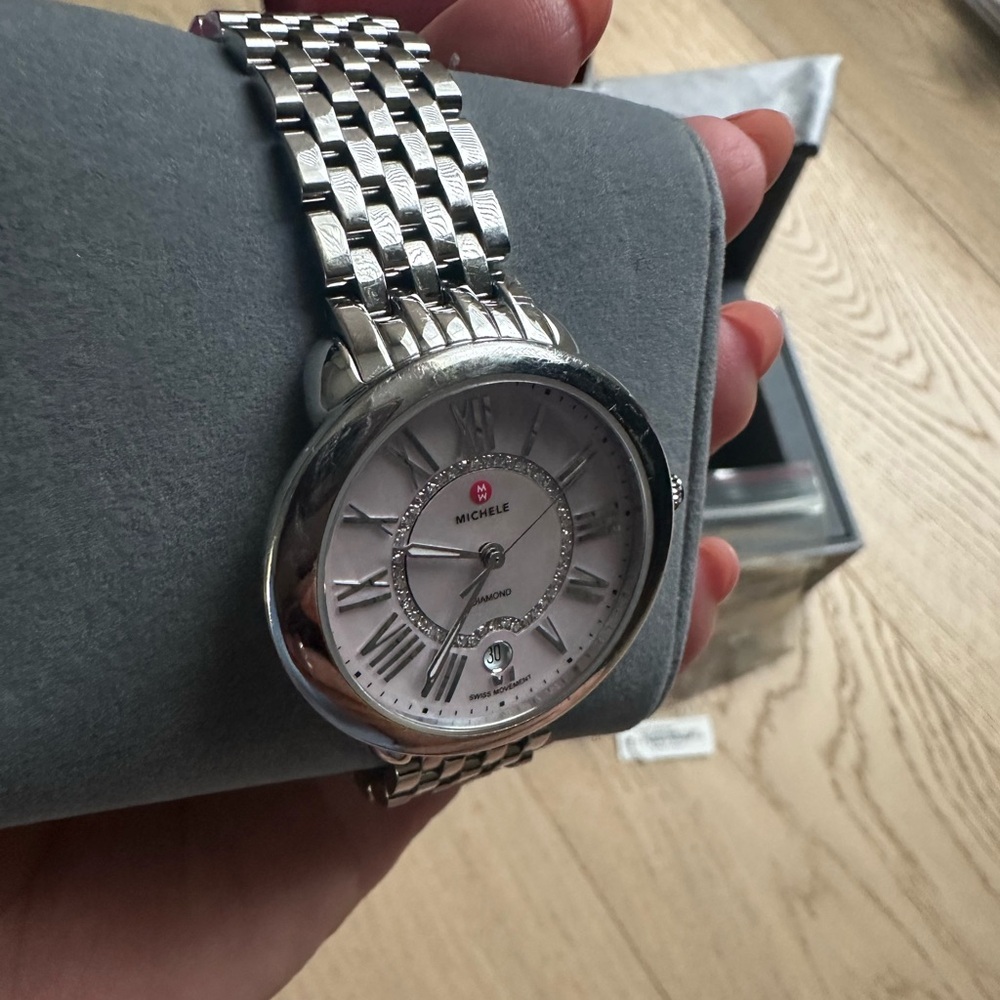 Authentic Michelle Serein watch. Mother of Pearl Lavender dial set - Picture 5 of 12